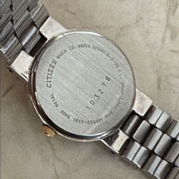 Citizen Quartz Two-Tone Watch 24mm - Picture 10 of 11